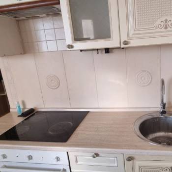 Сдается 1-комнатная квартира, 42 м²