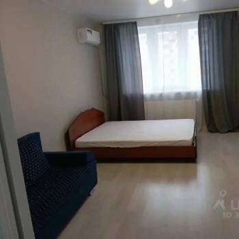 Сдается 1-комнатная квартира, 40 м²