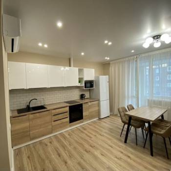 Сдается 2-х комнатная квартира, 59 м²