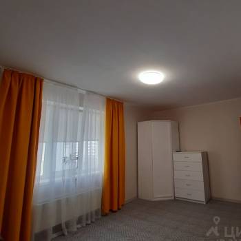 Сдается 1-комнатная квартира, 34 м²