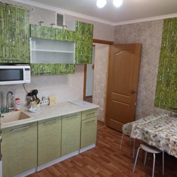 Сдается 1-комнатная квартира, 38 м²