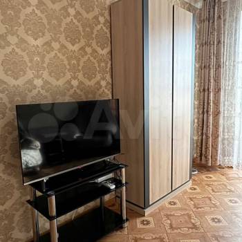 Продается 1-комнатная квартира, 58 м²