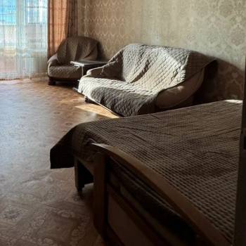 Продается 1-комнатная квартира, 58 м²