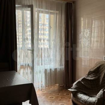 Продается 1-комнатная квартира, 58 м²