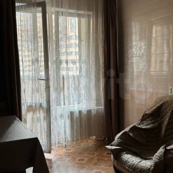 Продается 1-комнатная квартира, 58 м²