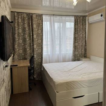 Сдается 1-комнатная квартира, 40 м²