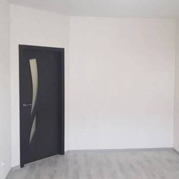 Продается 1-комнатная квартира, 37 м²