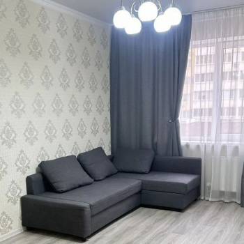 Сдается 1-комнатная квартира, 43 м²