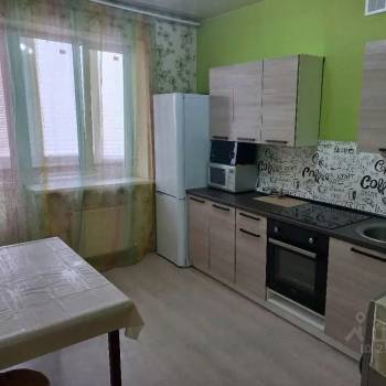Сдается 1-комнатная квартира, 35 м²