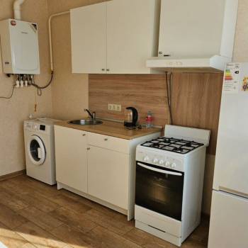 Сдается 1-комнатная квартира, 35 м²