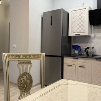 Продается 1-комнатная квартира, 35 м²