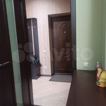 Сдается 1-комнатная квартира, 40 м²