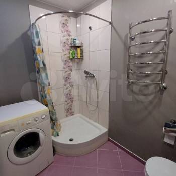 Продается 1-комнатная квартира, 32 м²