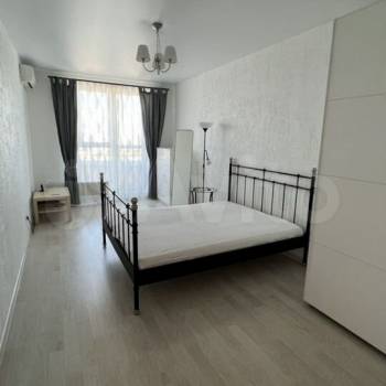 Продается 1-комнатная квартира, 38,7 м²