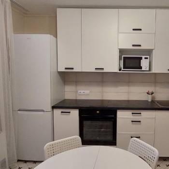 Сдается 1-комнатная квартира, 45 м²