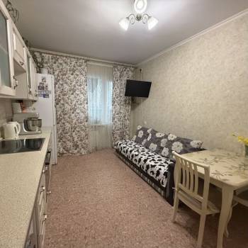 Продается 1-комнатная квартира, 43,7 м²