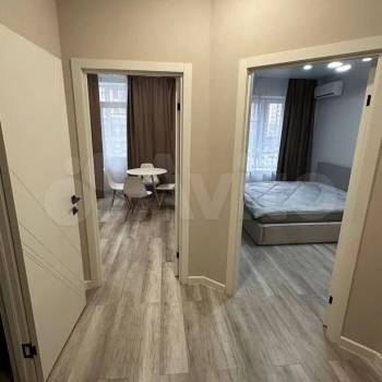 Сдается 1-комнатная квартира, 40 м²