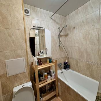 Продается 1-комнатная квартира, 33 м²