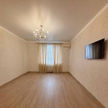 Продается 2-х комнатная квартира, 87 м²
