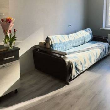 Продается 1-комнатная квартира, 37 м²