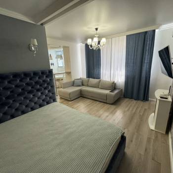 Продается 1-комнатная квартира, 37,7 м²