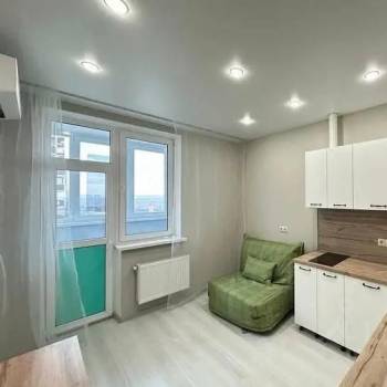 Продается 1-комнатная квартира, 36 м²
