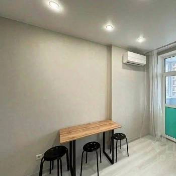 Продается 1-комнатная квартира, 36 м²