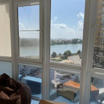 Продается 1-комнатная квартира, 60,1 м²