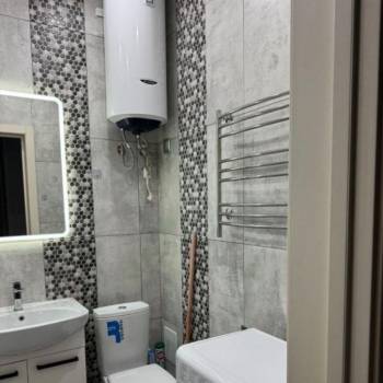 Продается 1-комнатная квартира, 41 м²