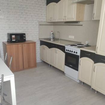 Продается 1-комнатная квартира, 36 м²