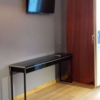 Продается 1-комнатная квартира, 55,5 м²