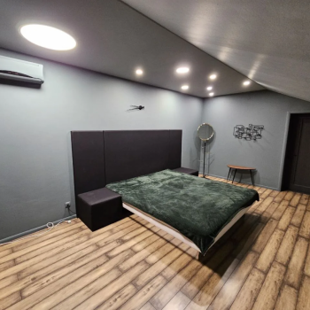 Продается Нежилое помещение, 240 м²