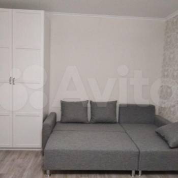 Сдается 1-комнатная квартира, 38 м²