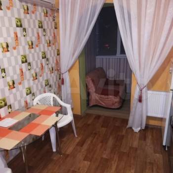 Сдается 1-комнатная квартира, 42 м²