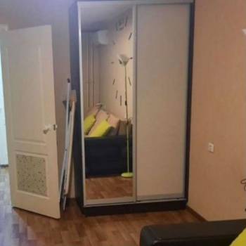 Сдается 1-комнатная квартира, 42 м²