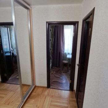 Продается 1-комнатная квартира, 37 м²