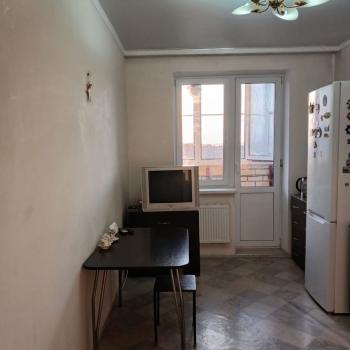 Продается 1-комнатная квартира, 42,5 м²