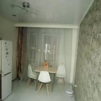 Продается 1-комнатная квартира, 41 м²