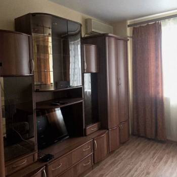 Сдается 1-комнатная квартира, 46 м²