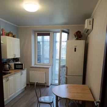 Сдается 1-комнатная квартира, 36,6 м²