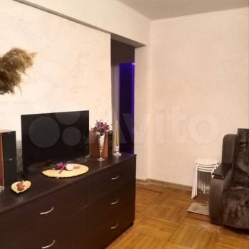 Сдается Многокомнатная квартира, 60 м²