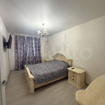 Сдается Многокомнатная квартира, 77 м²