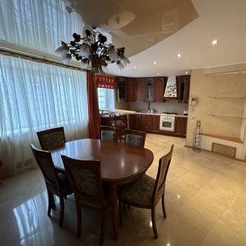 Сдается Многокомнатная квартира, 113 м²