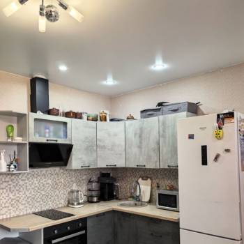 Продается 1-комнатная квартира, 32 м²