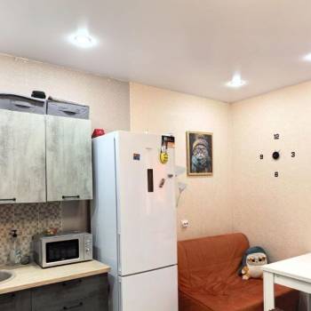 Продается 1-комнатная квартира, 32 м²