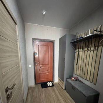 Продается 1-комнатная квартира, 44 м²