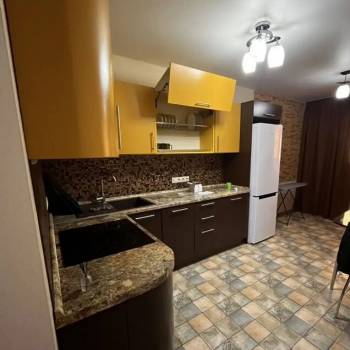 Сдается 1-комнатная квартира, 43 м²