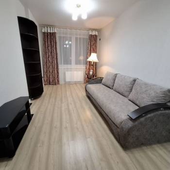 Сдается 1-комнатная квартира, 40,5 м²