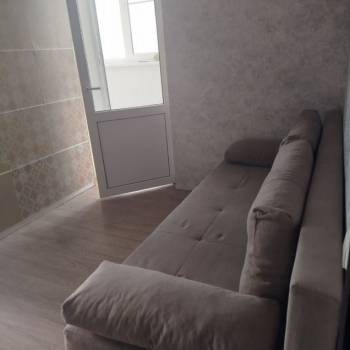 Сдается 1-комнатная квартира, 42 м²