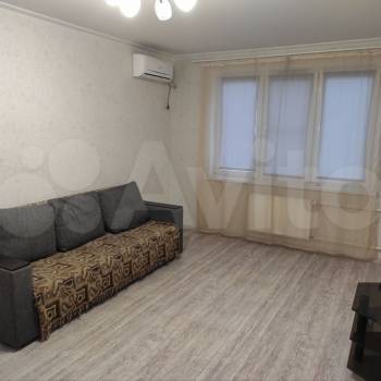 Сдается 1-комнатная квартира, 38,9 м²